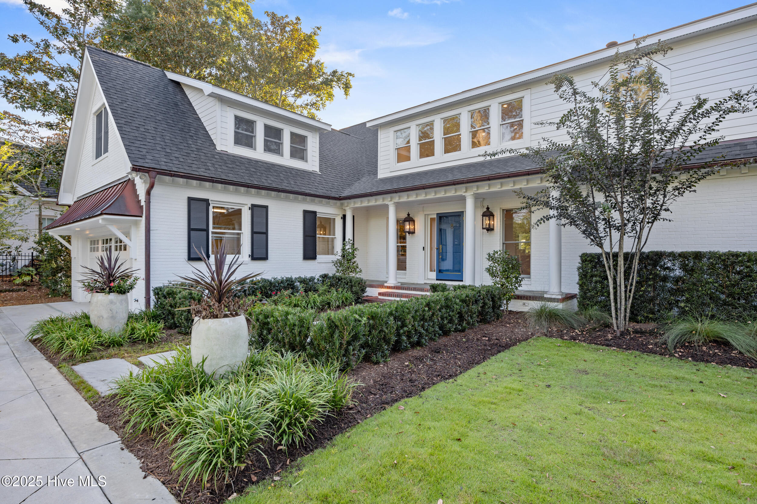 100534920 | Photo 12