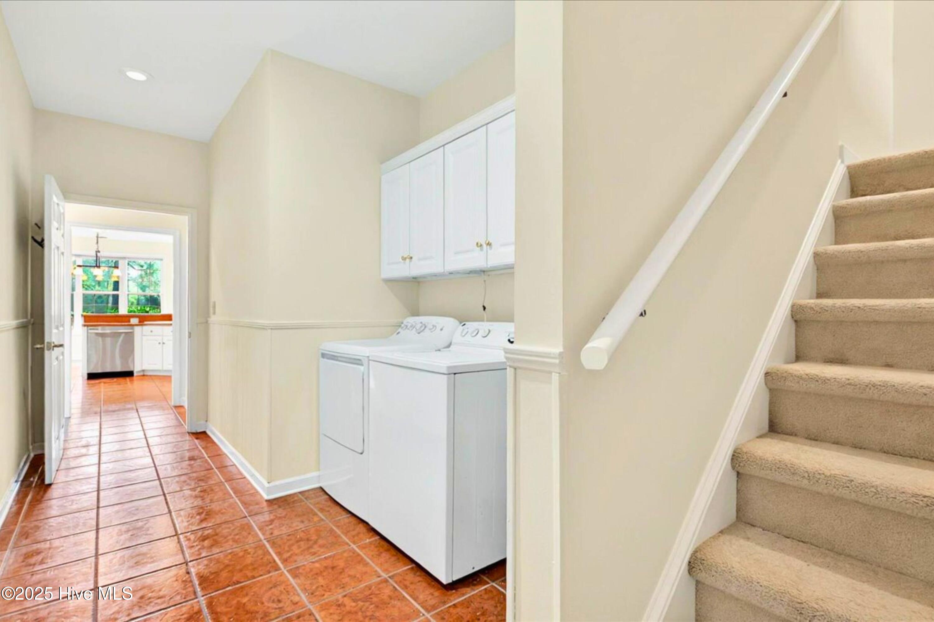 100506525 | Photo 35