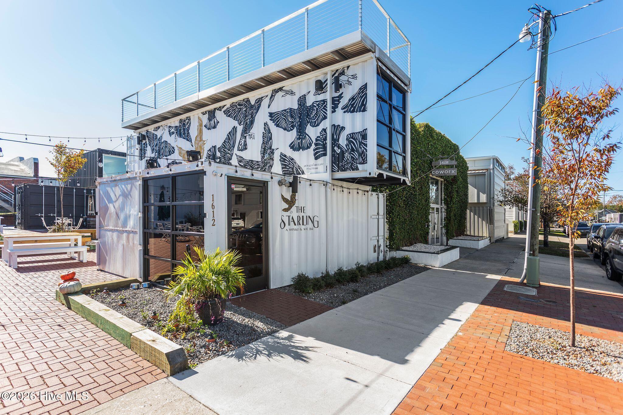 100554931 | Photo 57