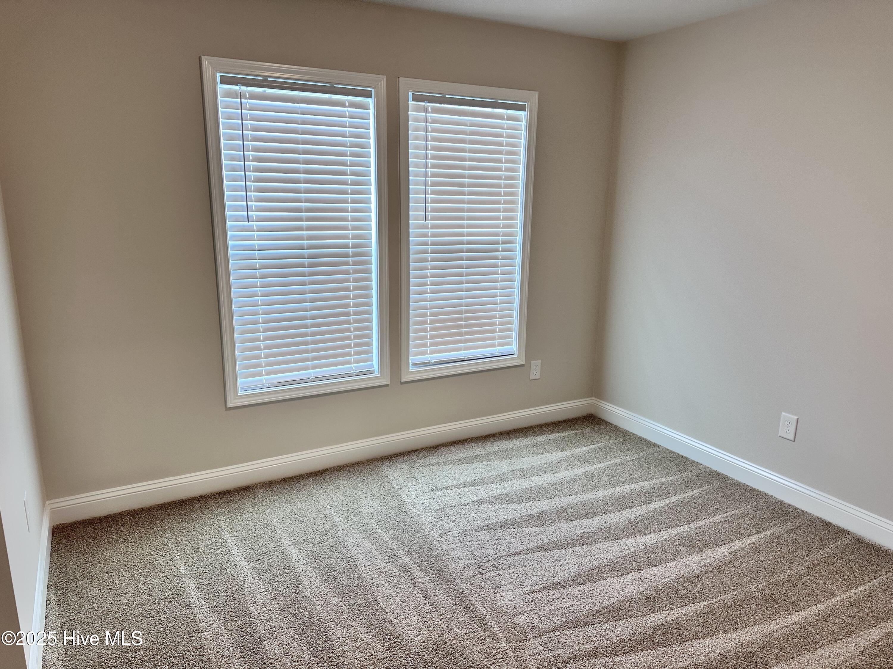 100536522 | Photo 20