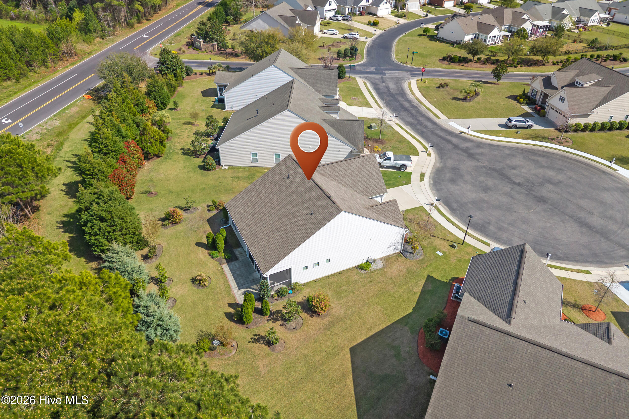 100563305 | Photo 38