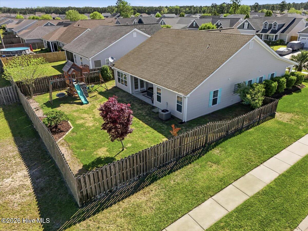 100567099 | Photo 68