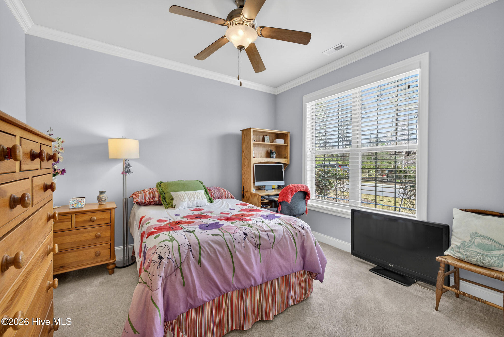 100560039 | Photo 25