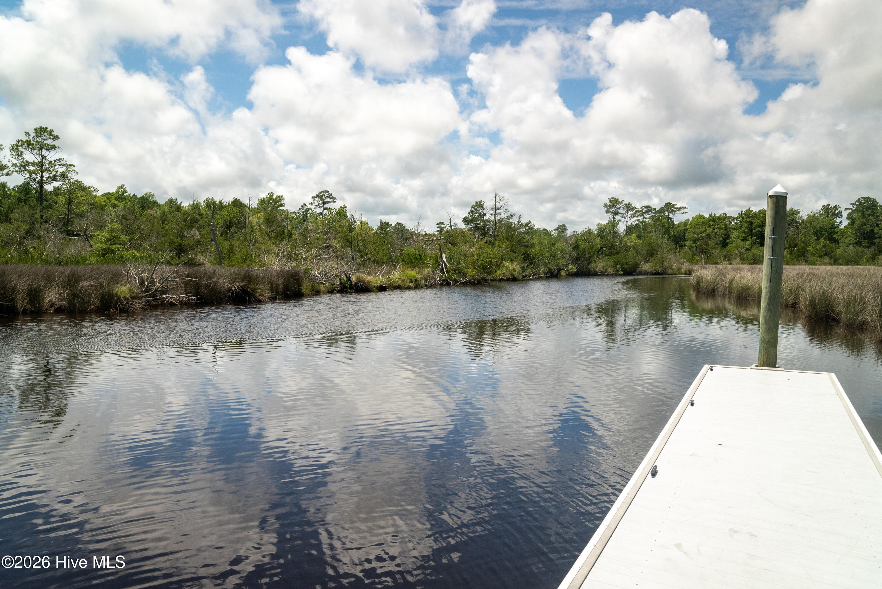 100564913 | Photo 65