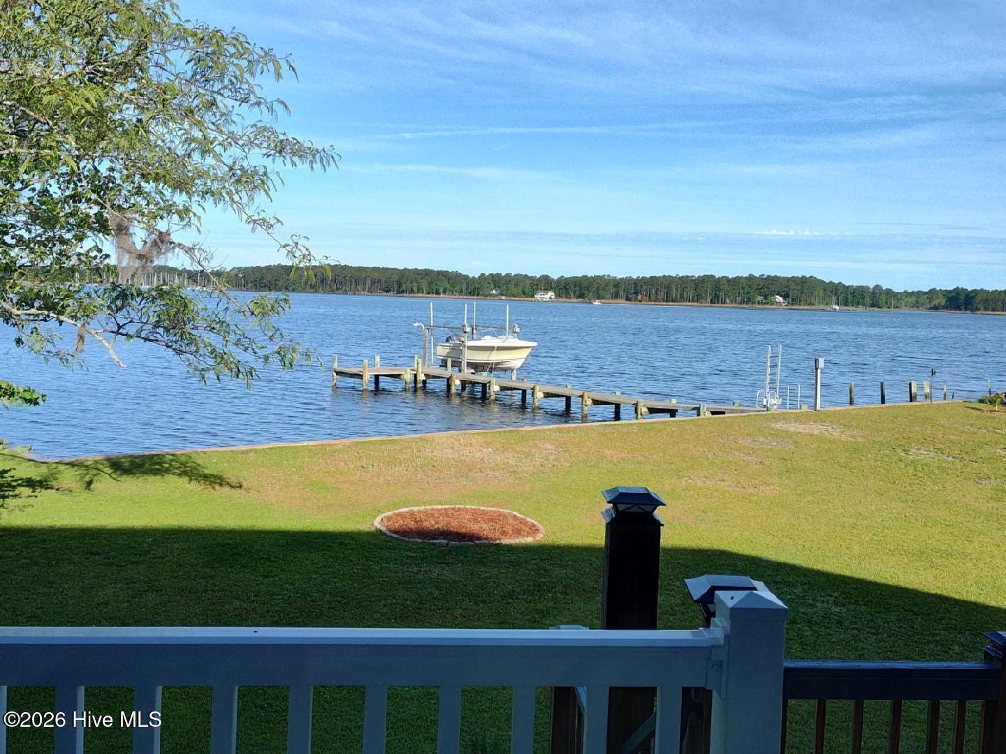 5544 Creek Pointe Road,New Bern