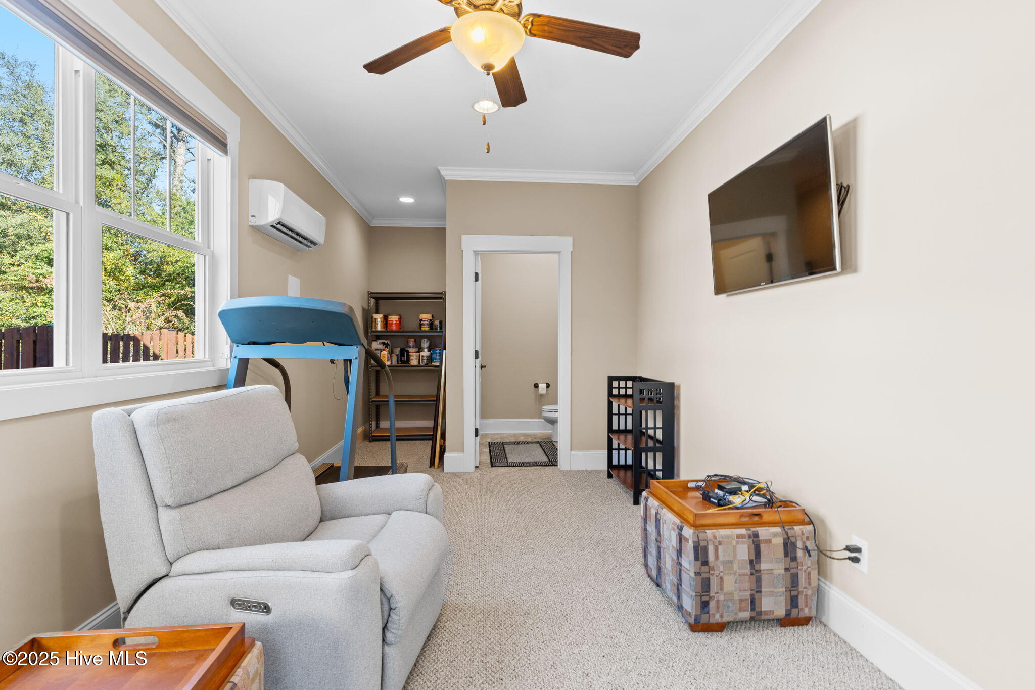 100541992 | Photo 57