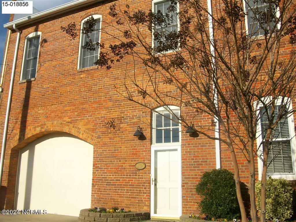 Homes for sale in Washington, NC | 916 W 3rd St, Washington, NC 27889 | MLS# 100427961