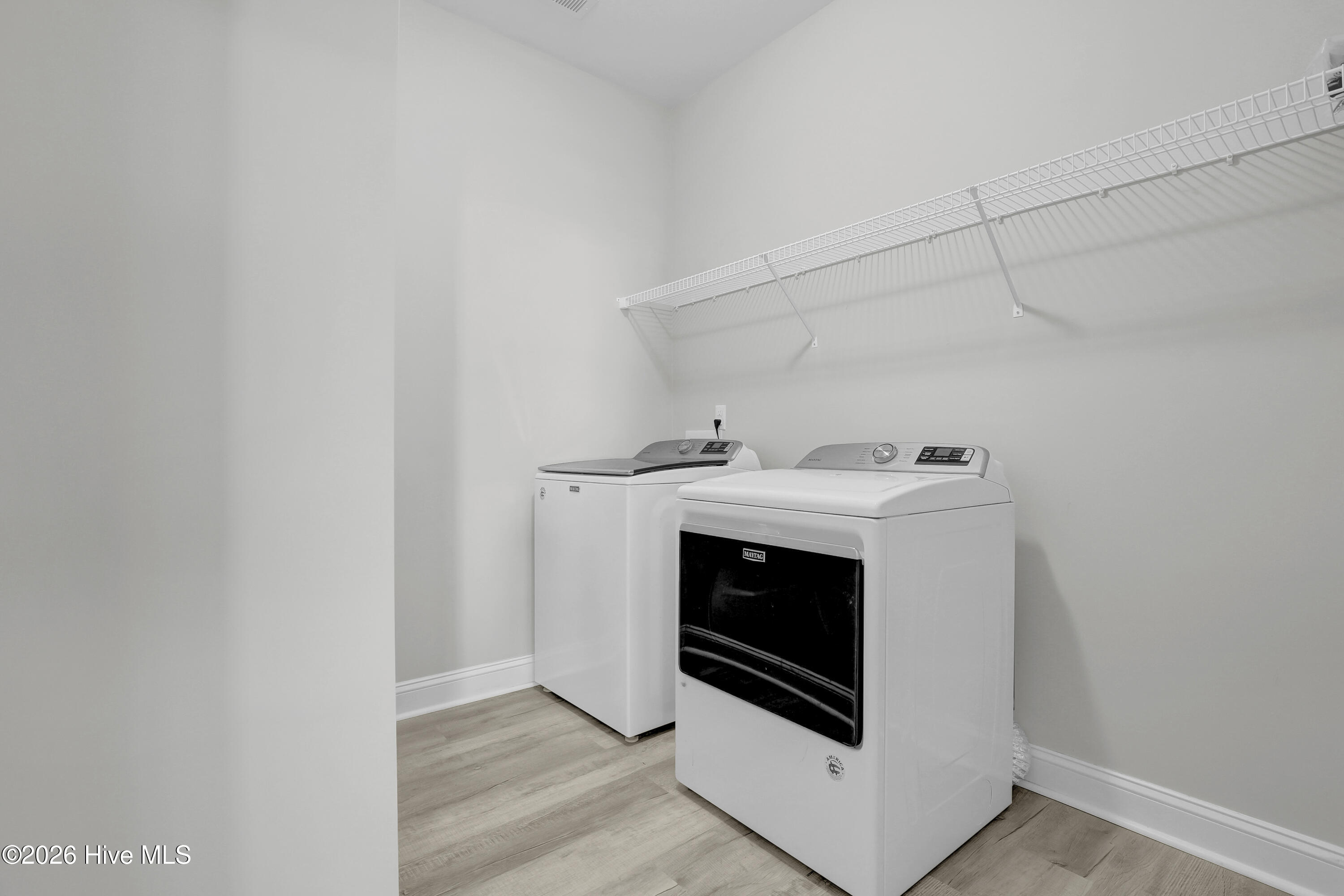 100569069 | Photo 10