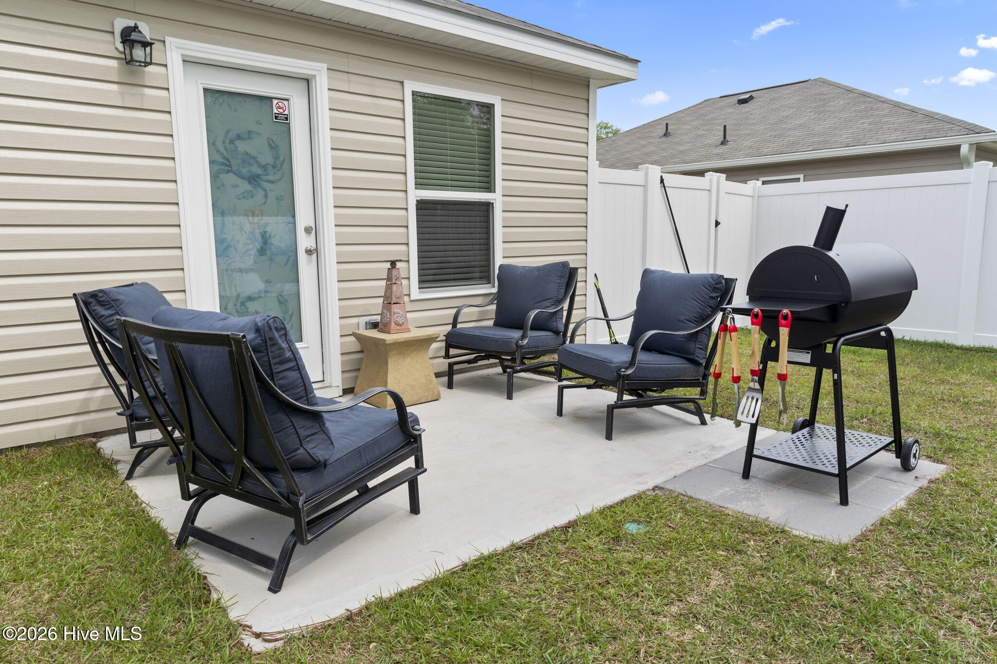 100547416 | Photo 24