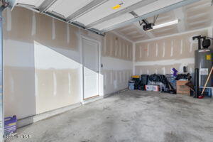 100538168 | Photo 42