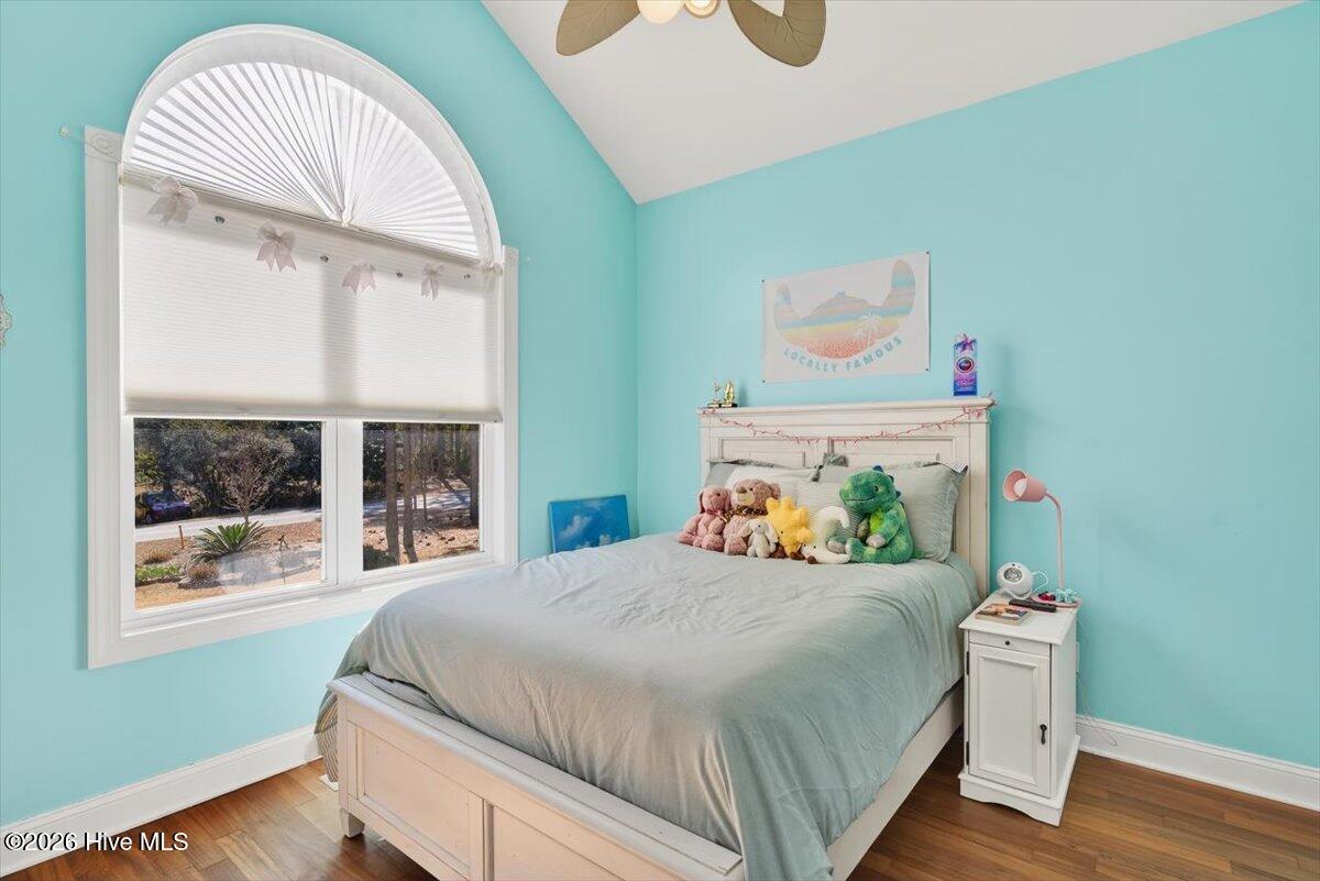 100551977 | Photo 24