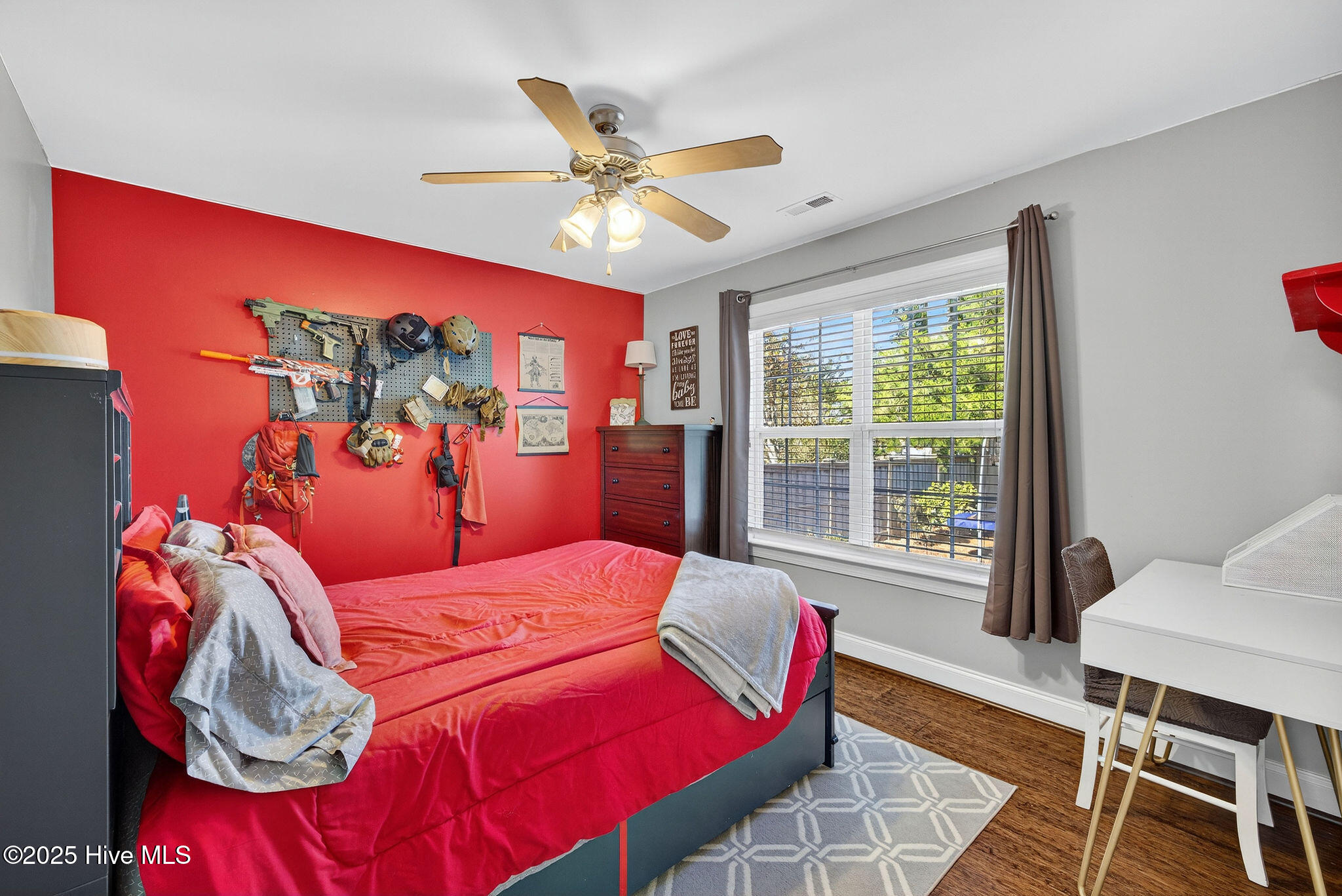 100540017 | Photo 52