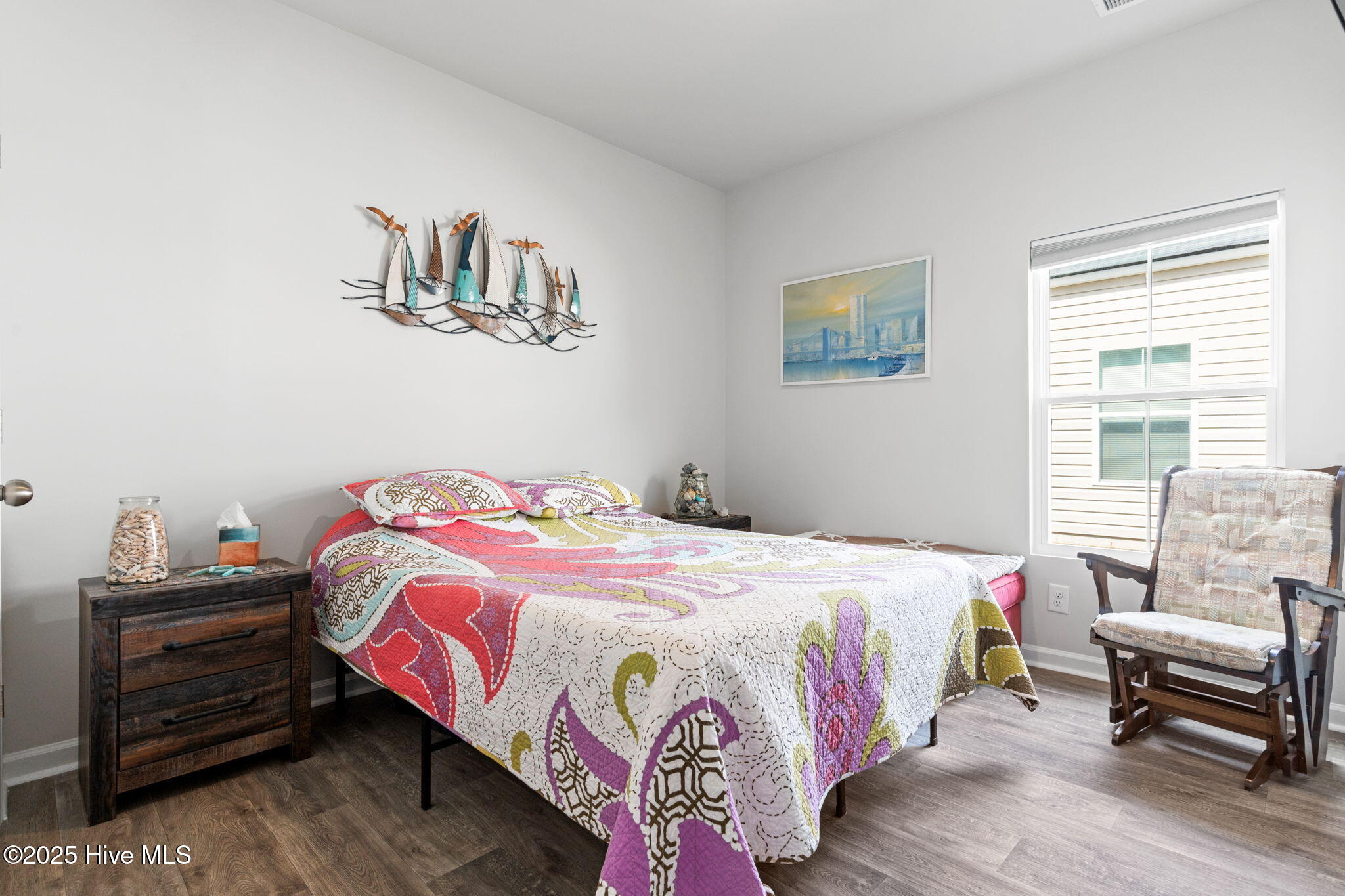 100532553 | Photo 28