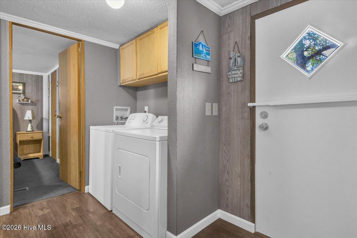 100551359 | Photo 14