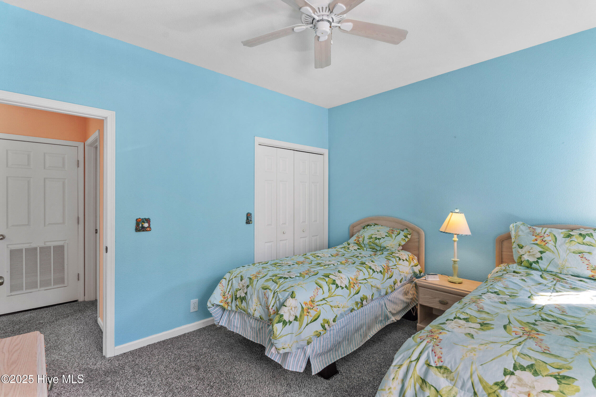 100482568 | Photo 24