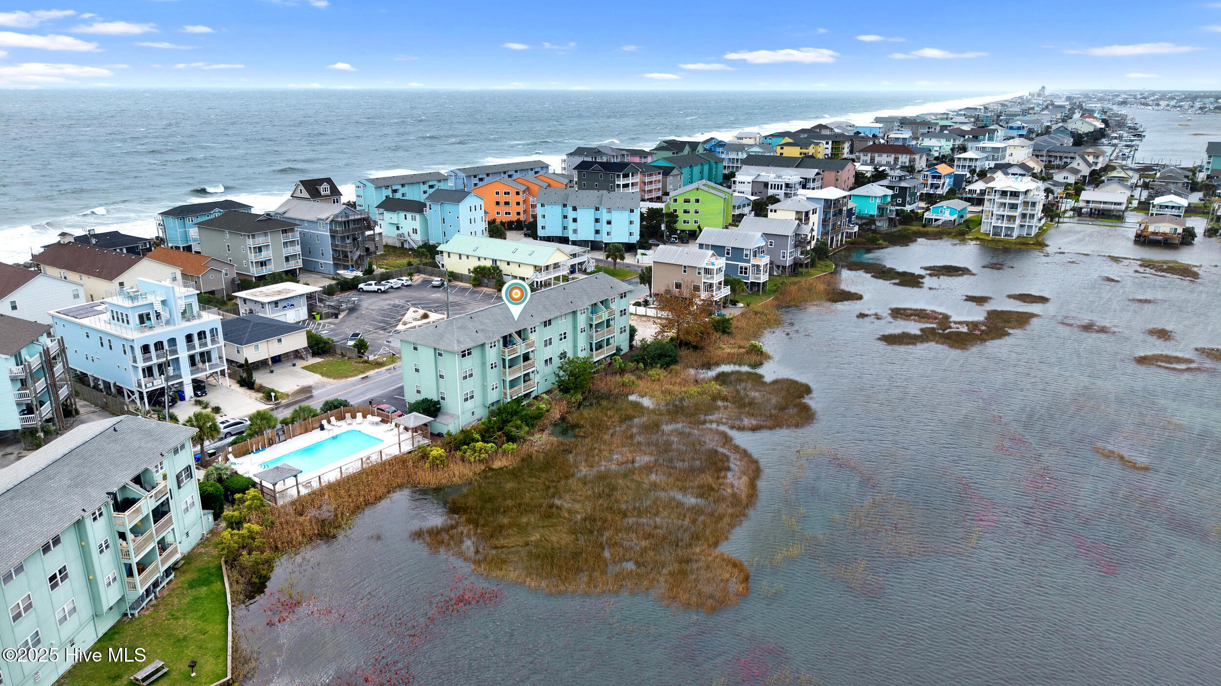 100536359 | Photo 38