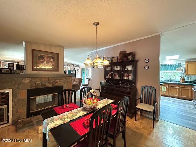 100566420 | Photo 40