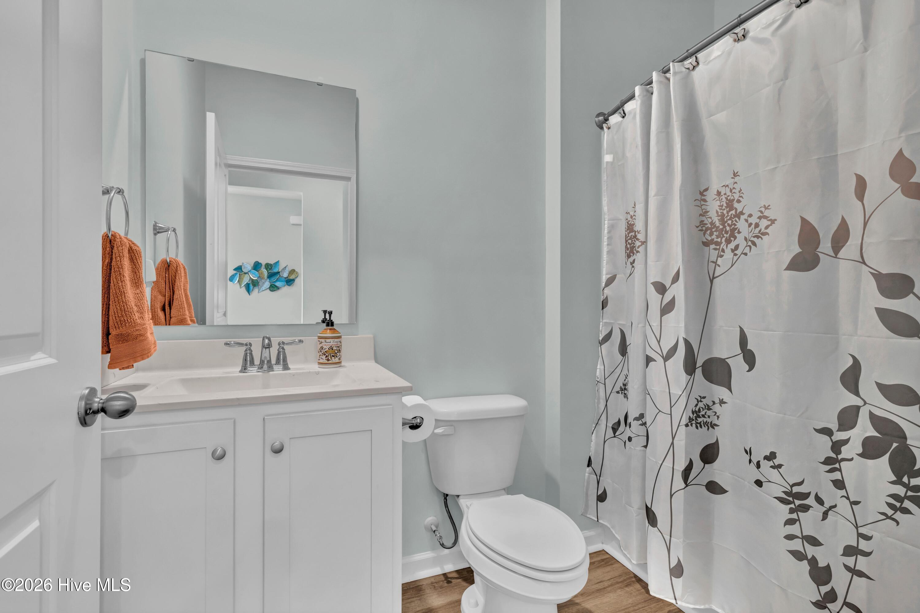 100558362 | Photo 21