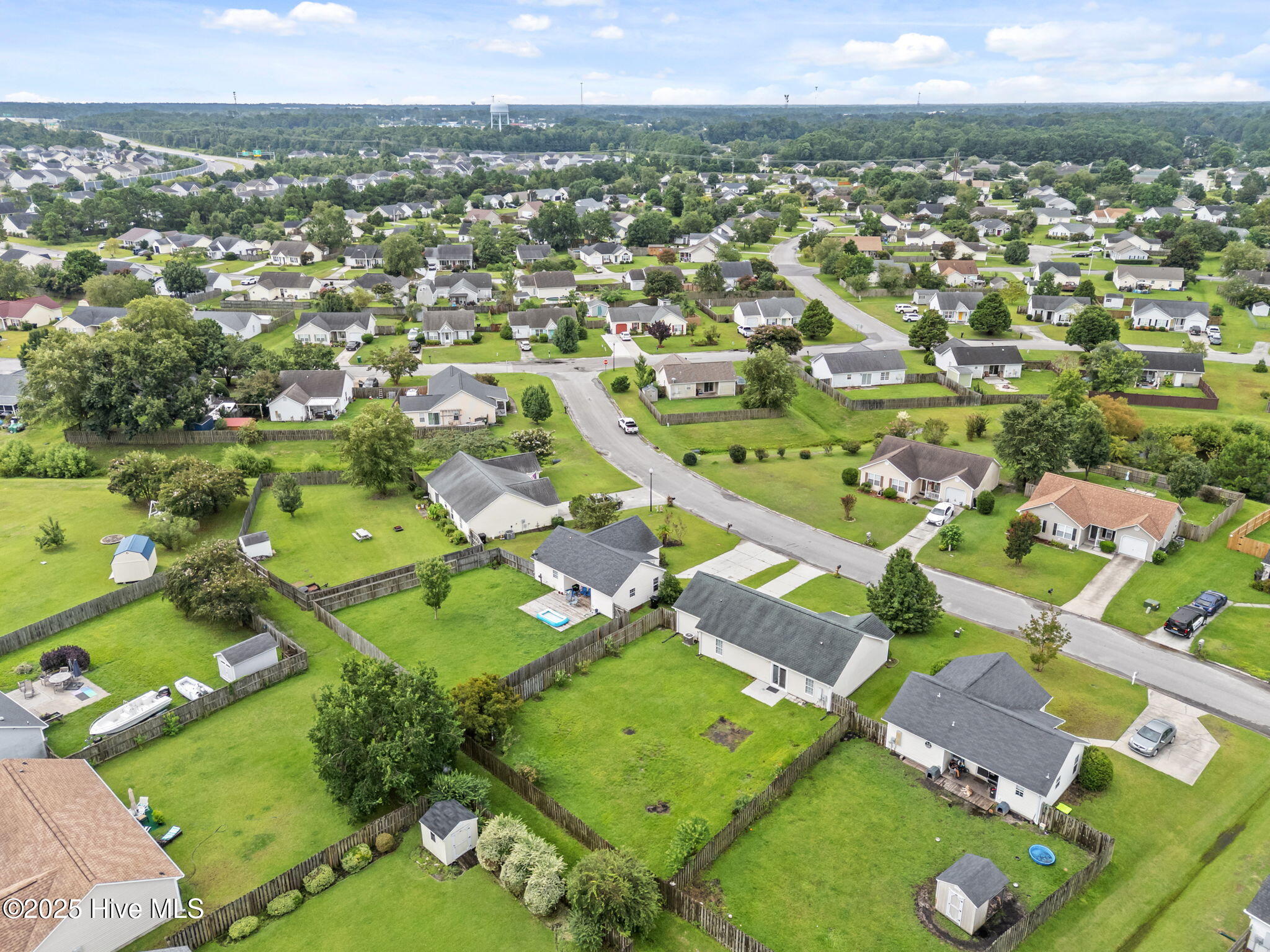 100540670 | Photo 33