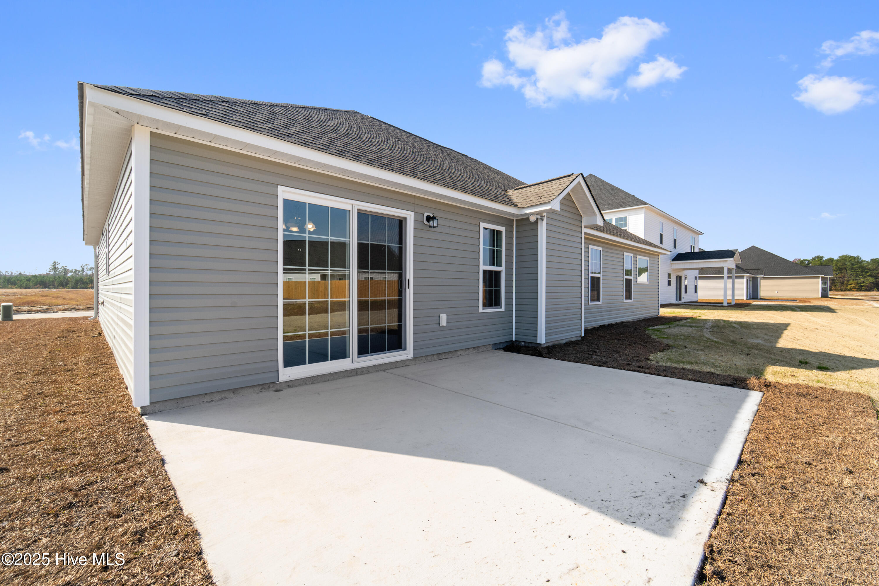 100519944 | Photo 30