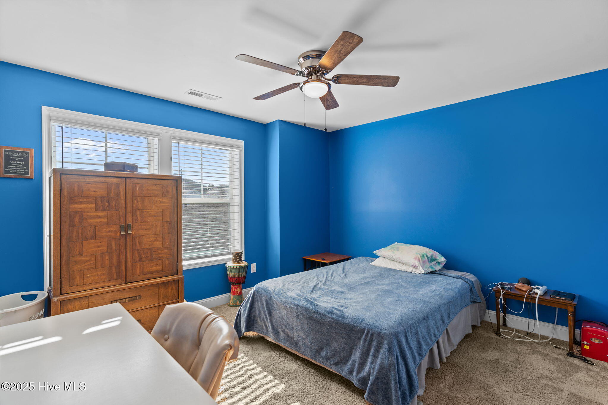 100542134 | Photo 30