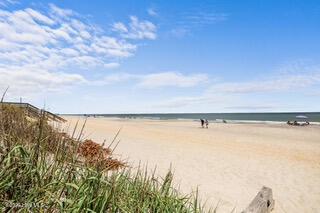 100525169 | Photo 44