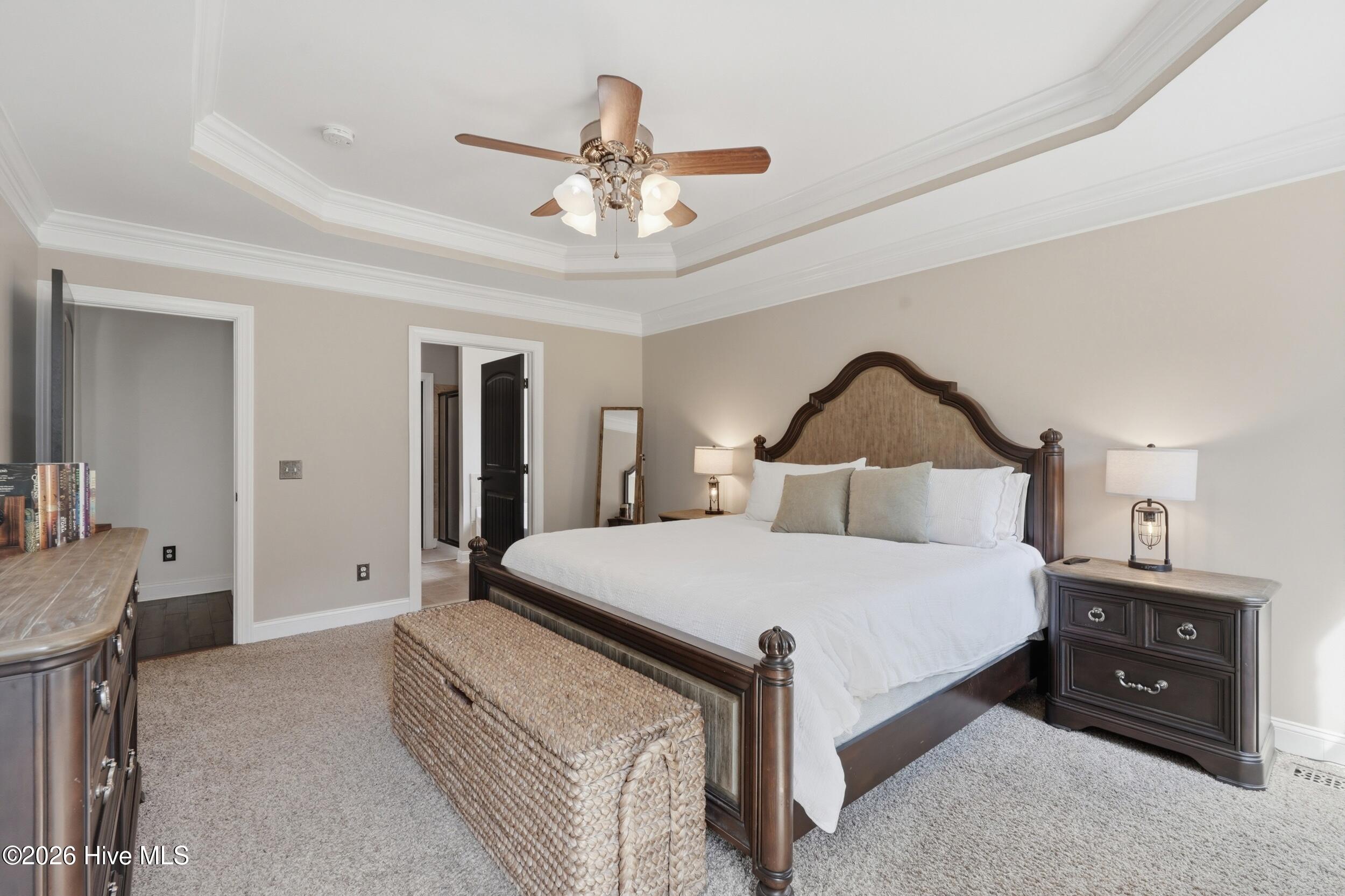 100551970 | Photo 33