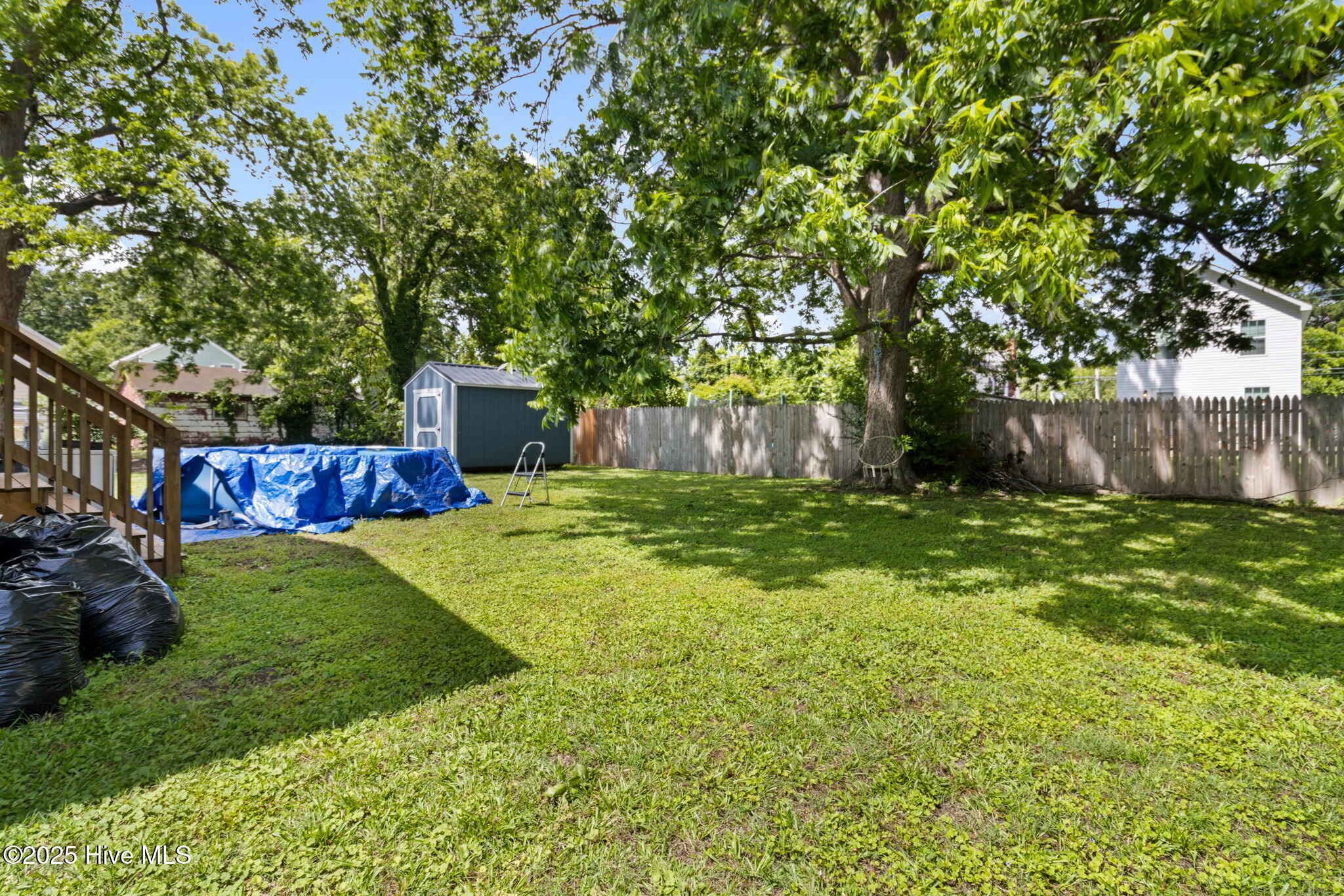 Homes for sale in Elizabeth City, NC | 406 Walnut St, Elizabeth City, NC 27909 | MLS# 100509539