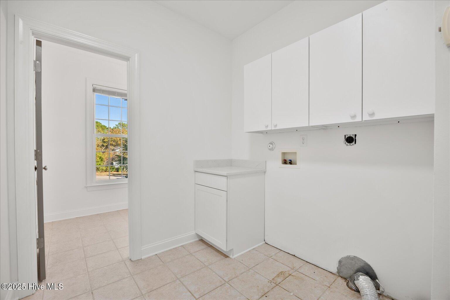 100539645 | Photo 50