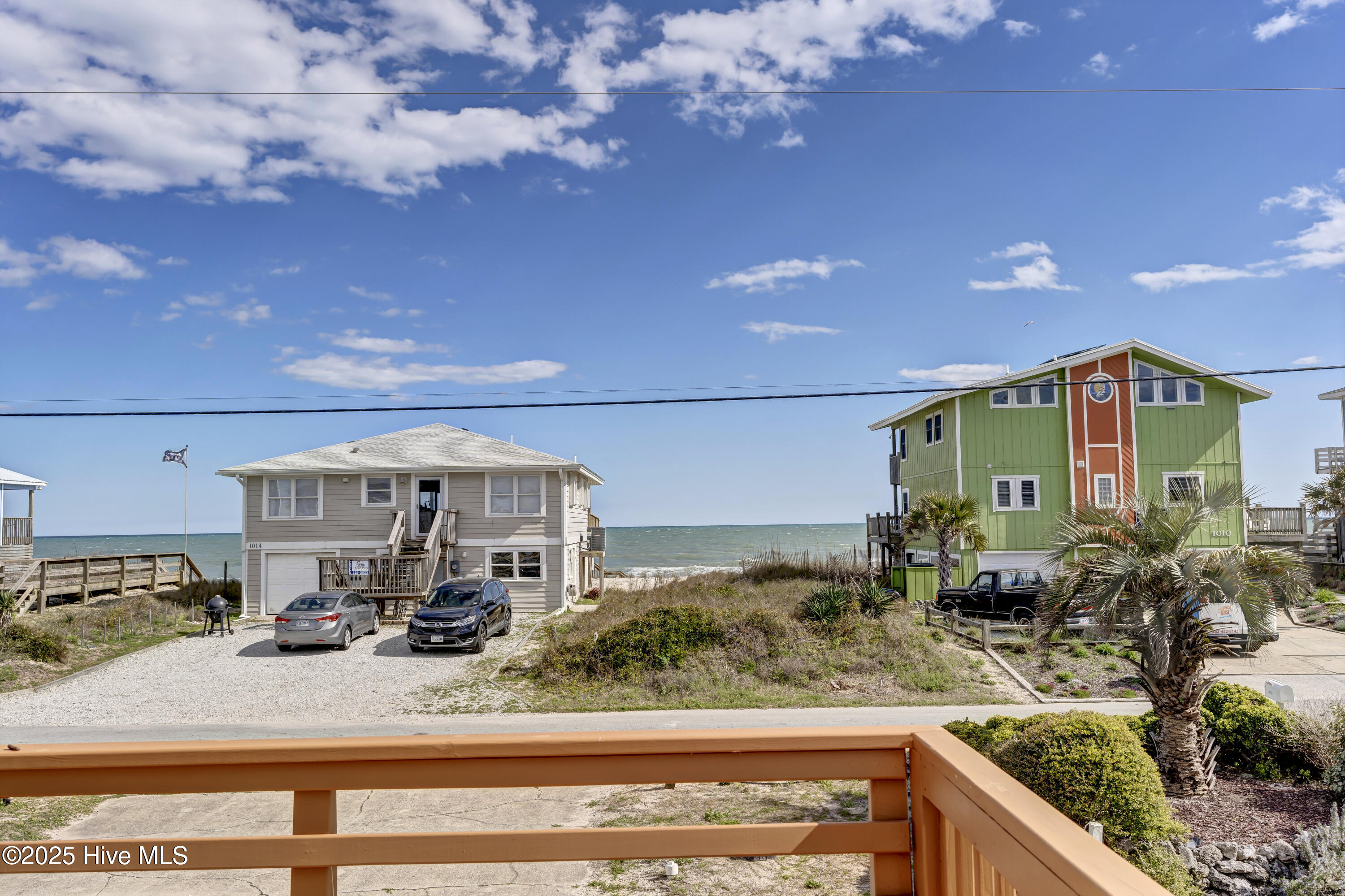 100524197 | Photo 24