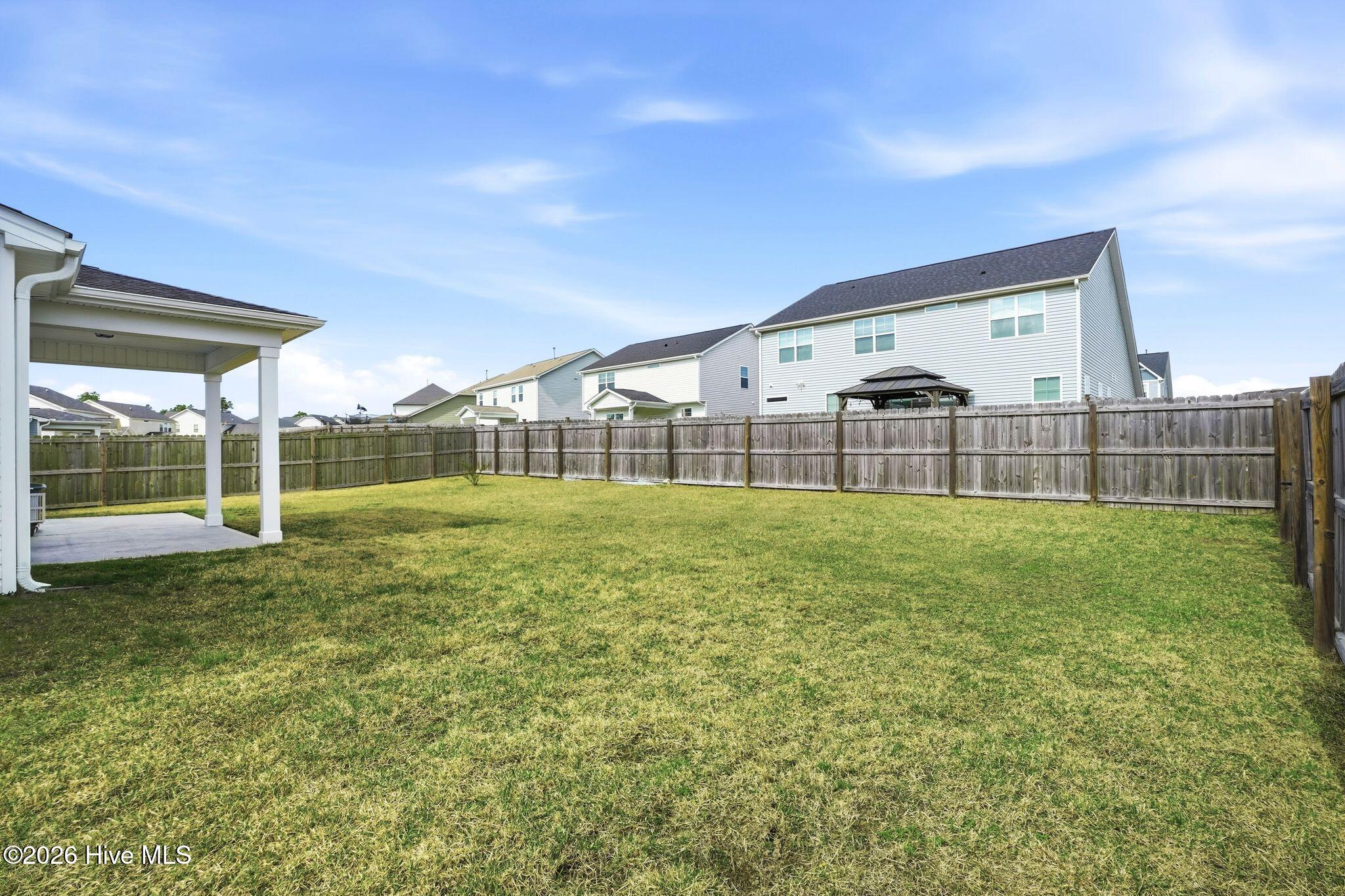 100567646 | Photo 71