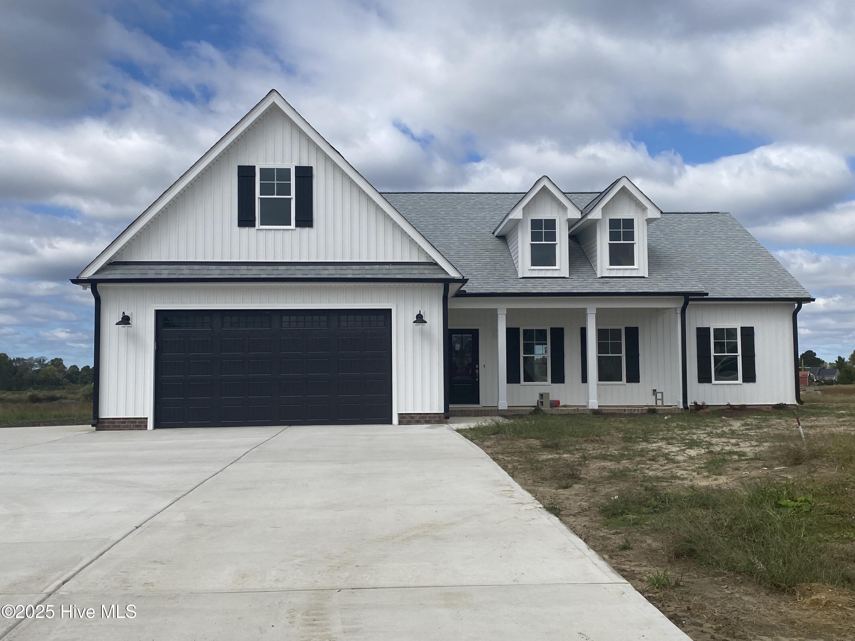 Homes for sale in Pikeville, NC | 217 Rae Dr, Pikeville, NC 27863 | MLS# 100512674