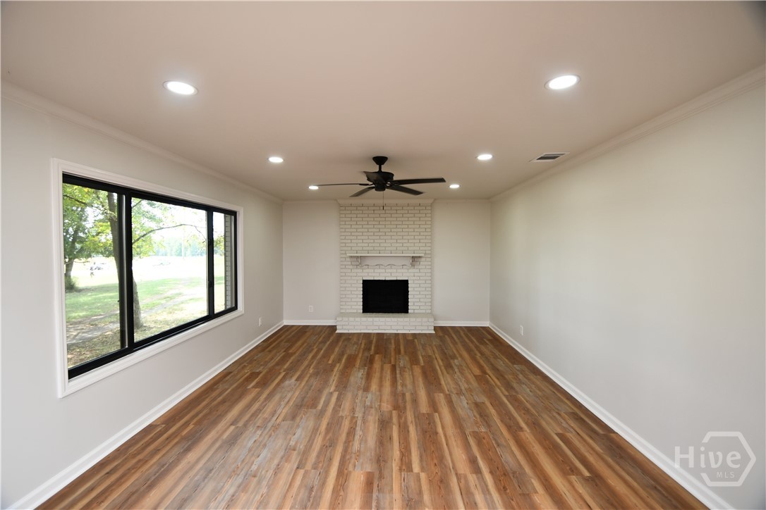 Photo 3 of Single family home for sale at 8588 W Highway 98, Commerce, GA 30530 | MLS# CL364789 | Listing updated on 2026-09-18