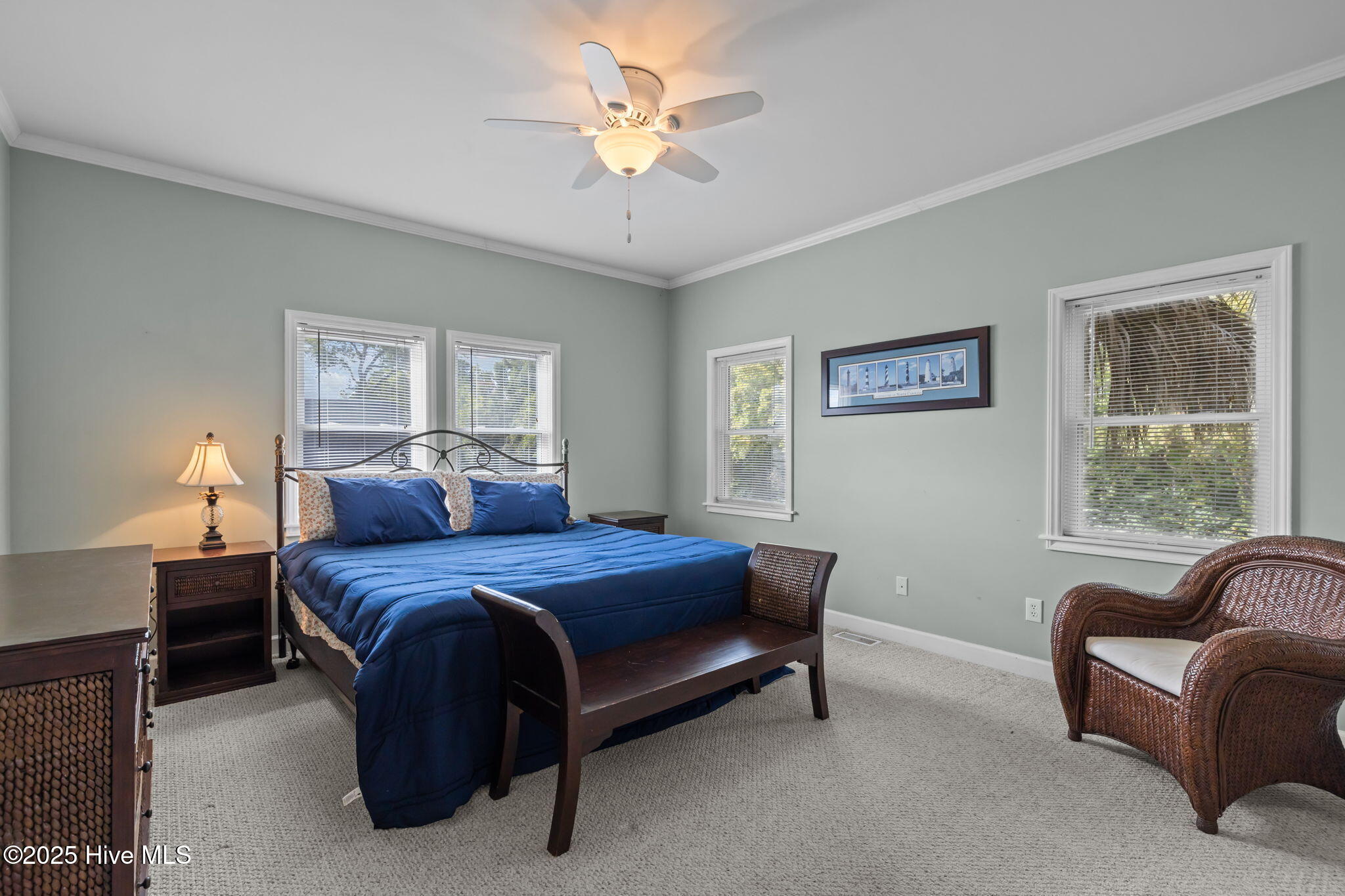850 Sea Gate Drive,Newport