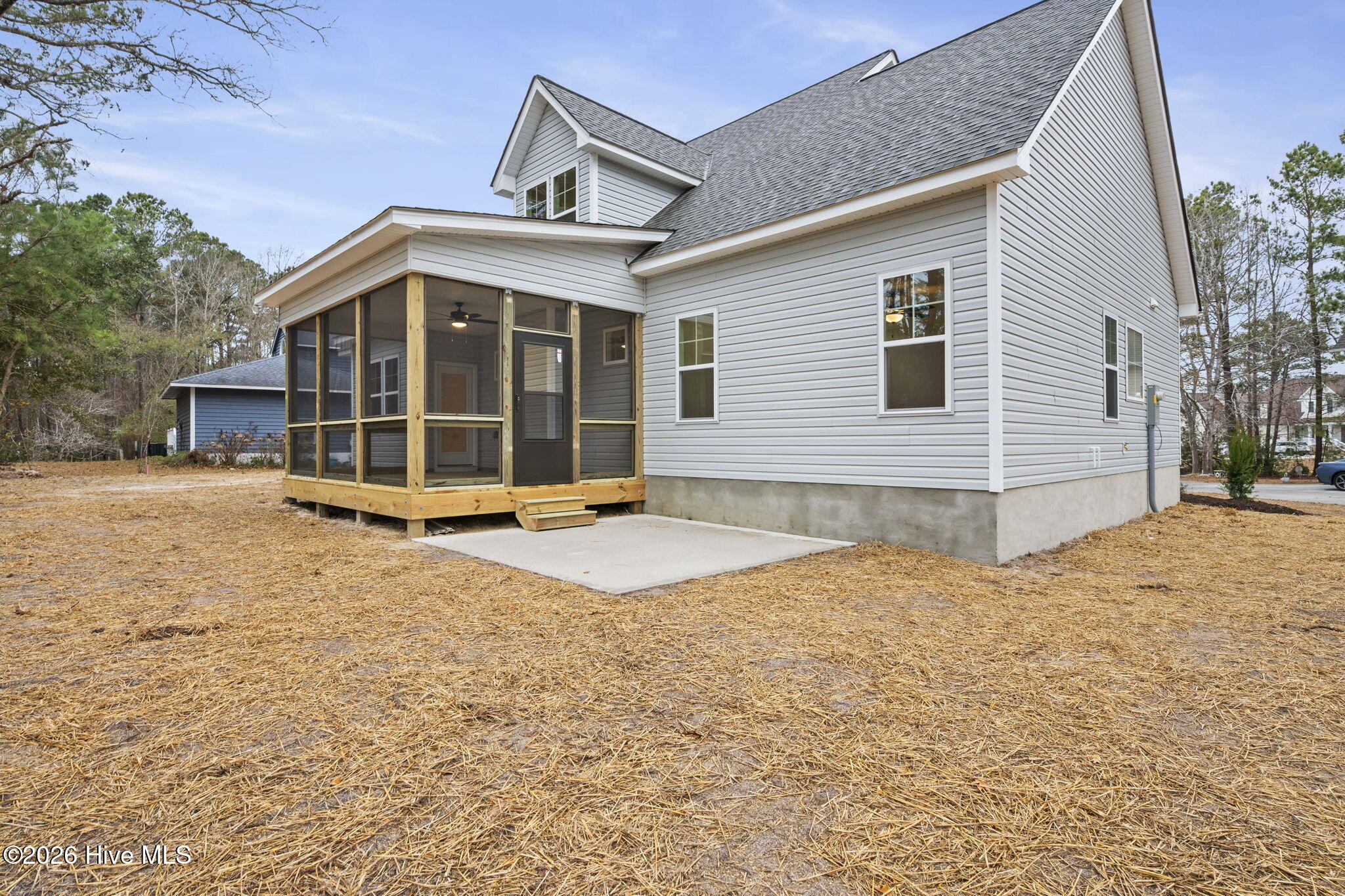 100516022 | Photo 70