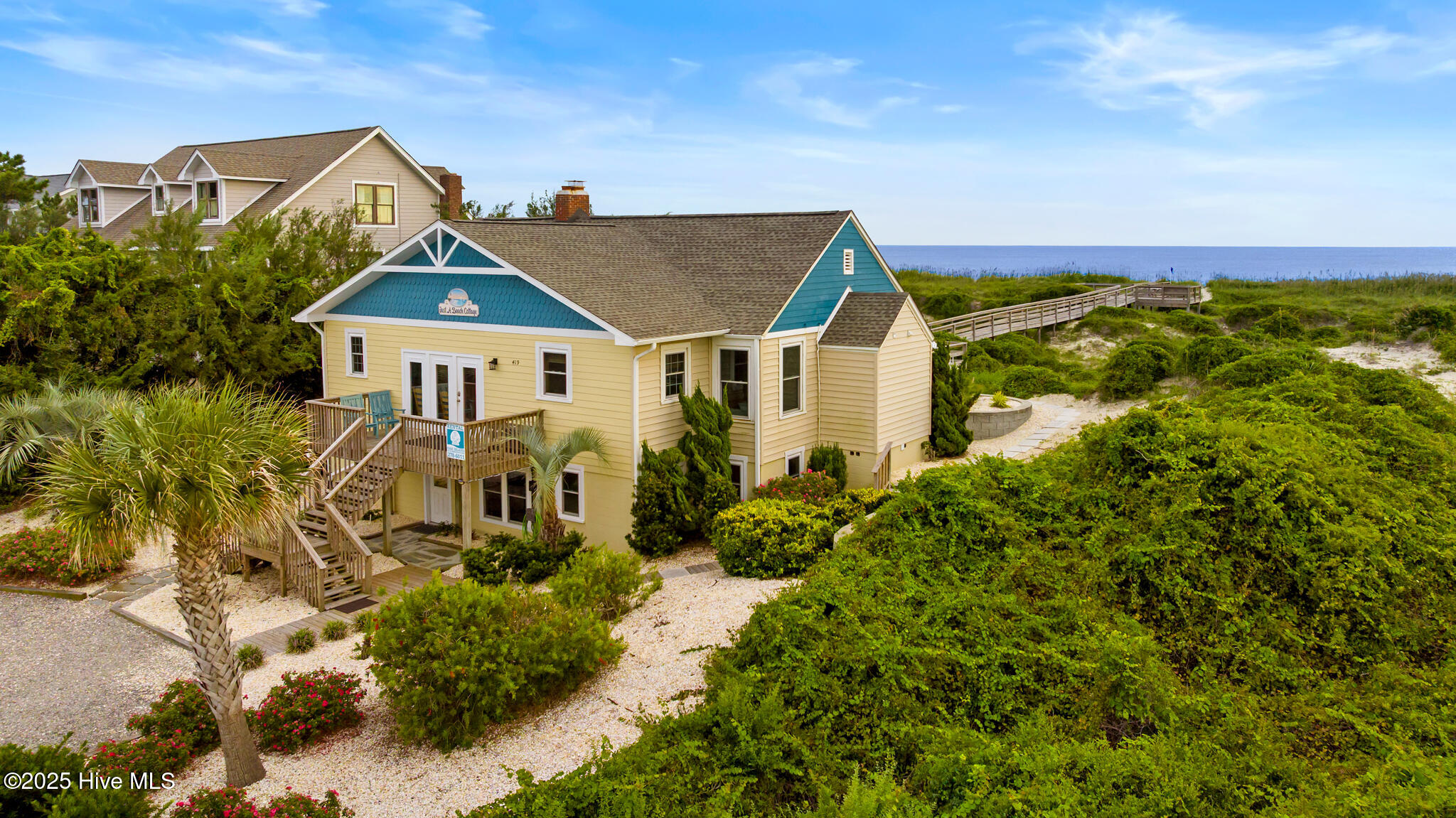 100531510 | Photo 94