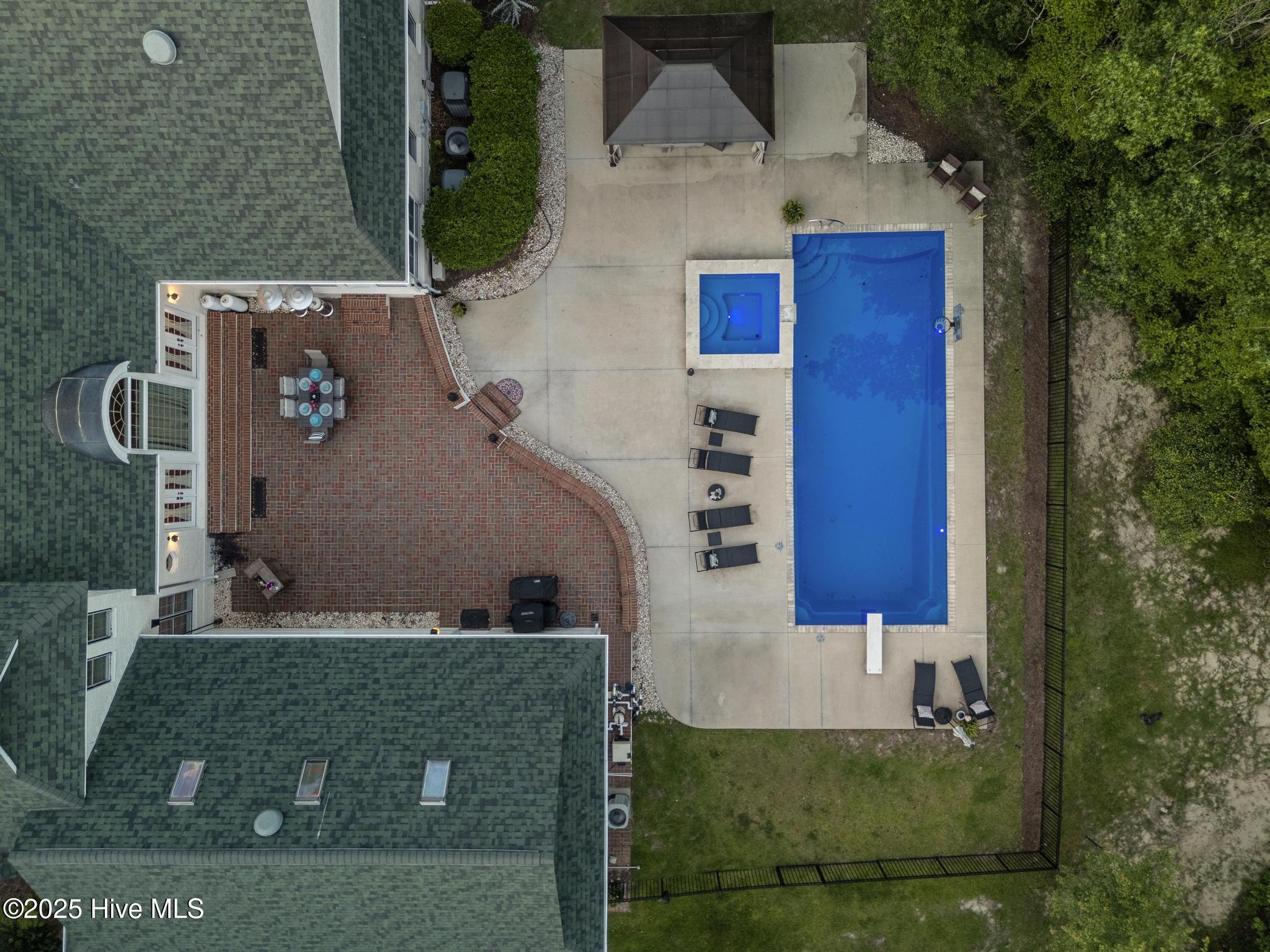 DJI_20250626202124_0819_D