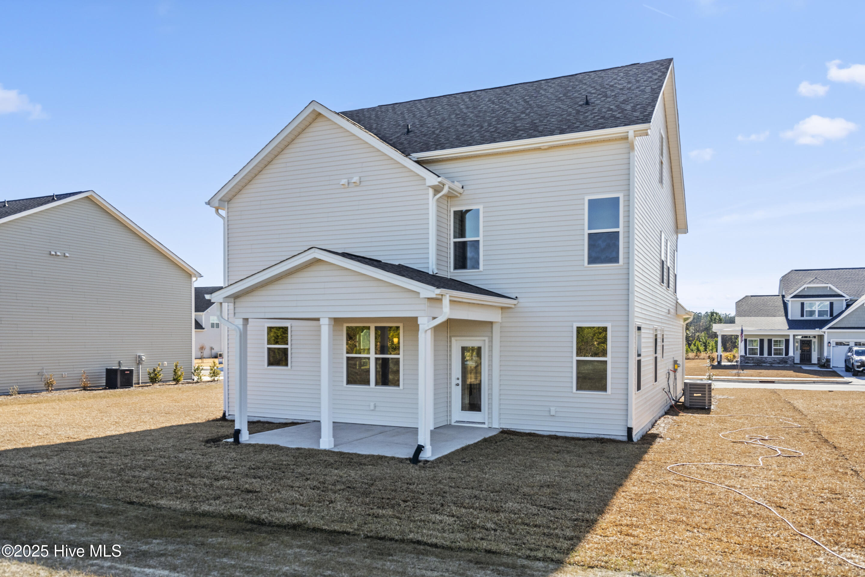 100550382 | Photo 44