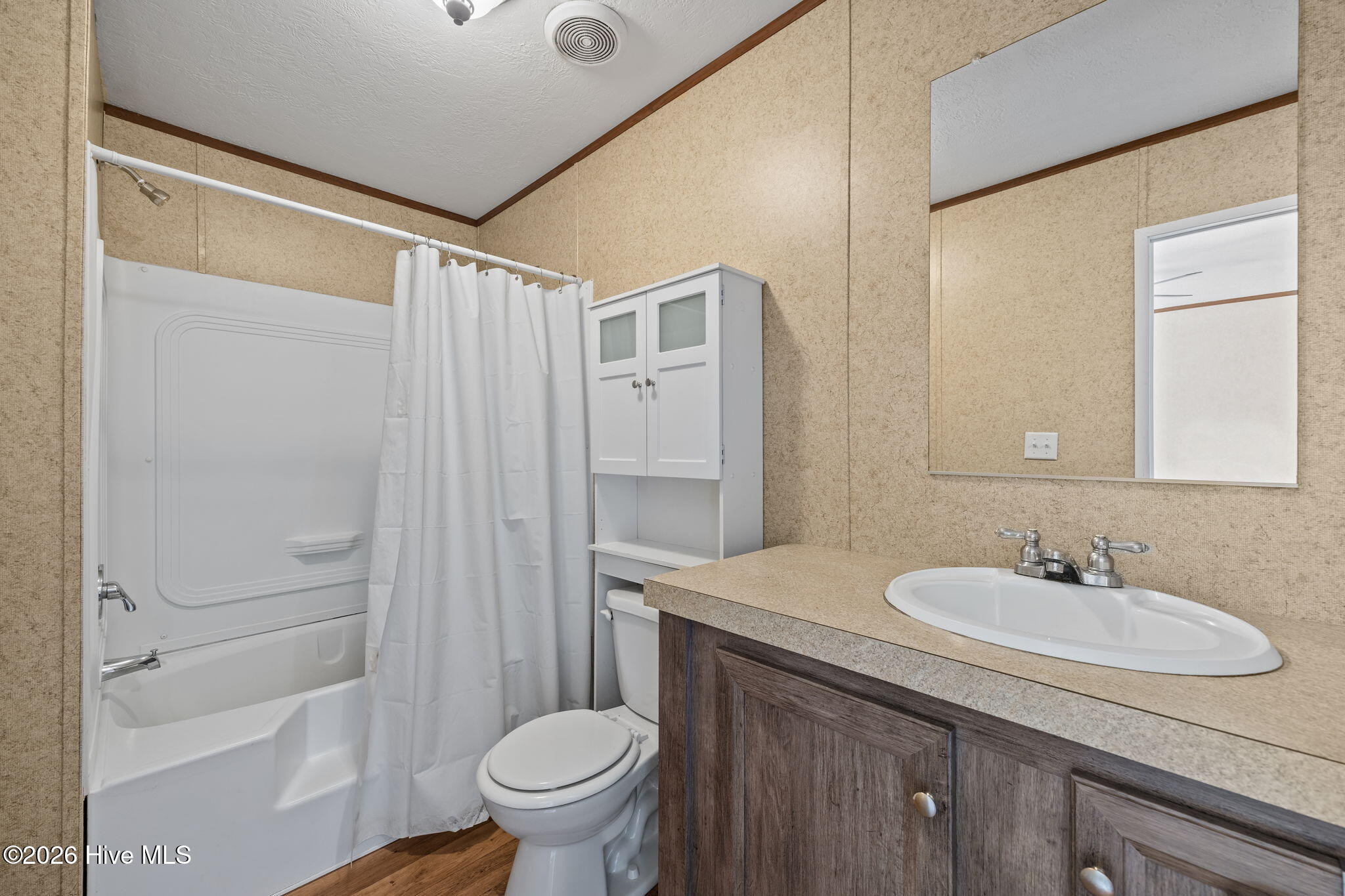 100551918 | Photo 23