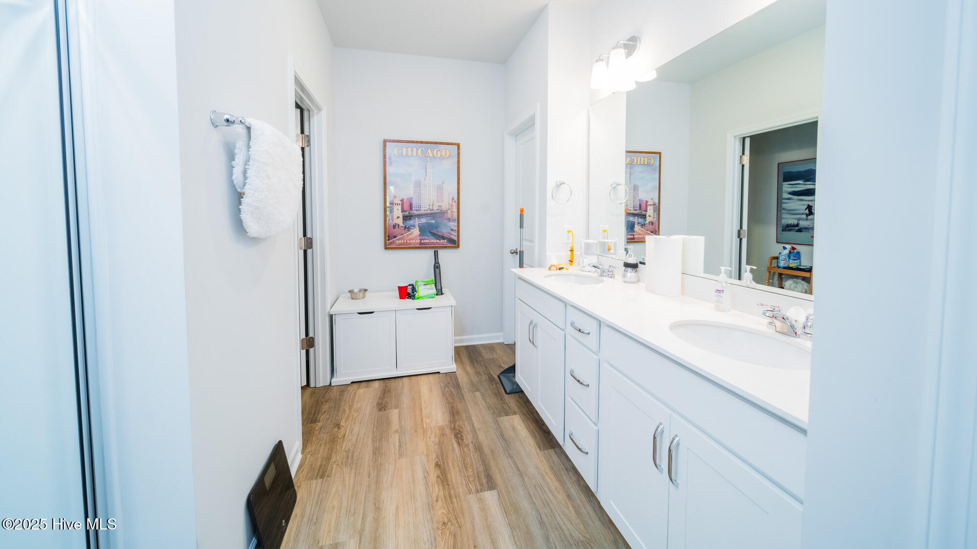 100537788 | Photo 16