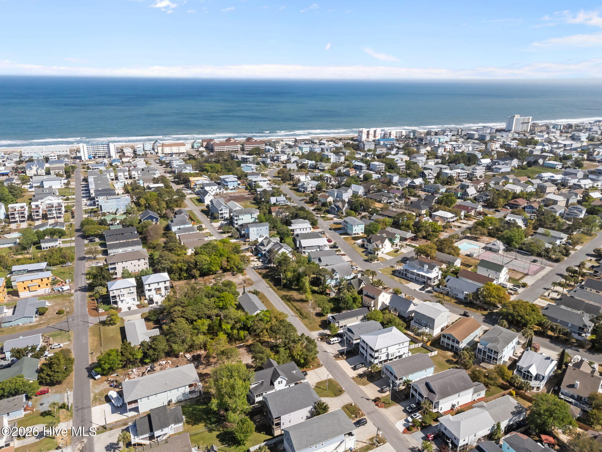 100566425 | Photo 32