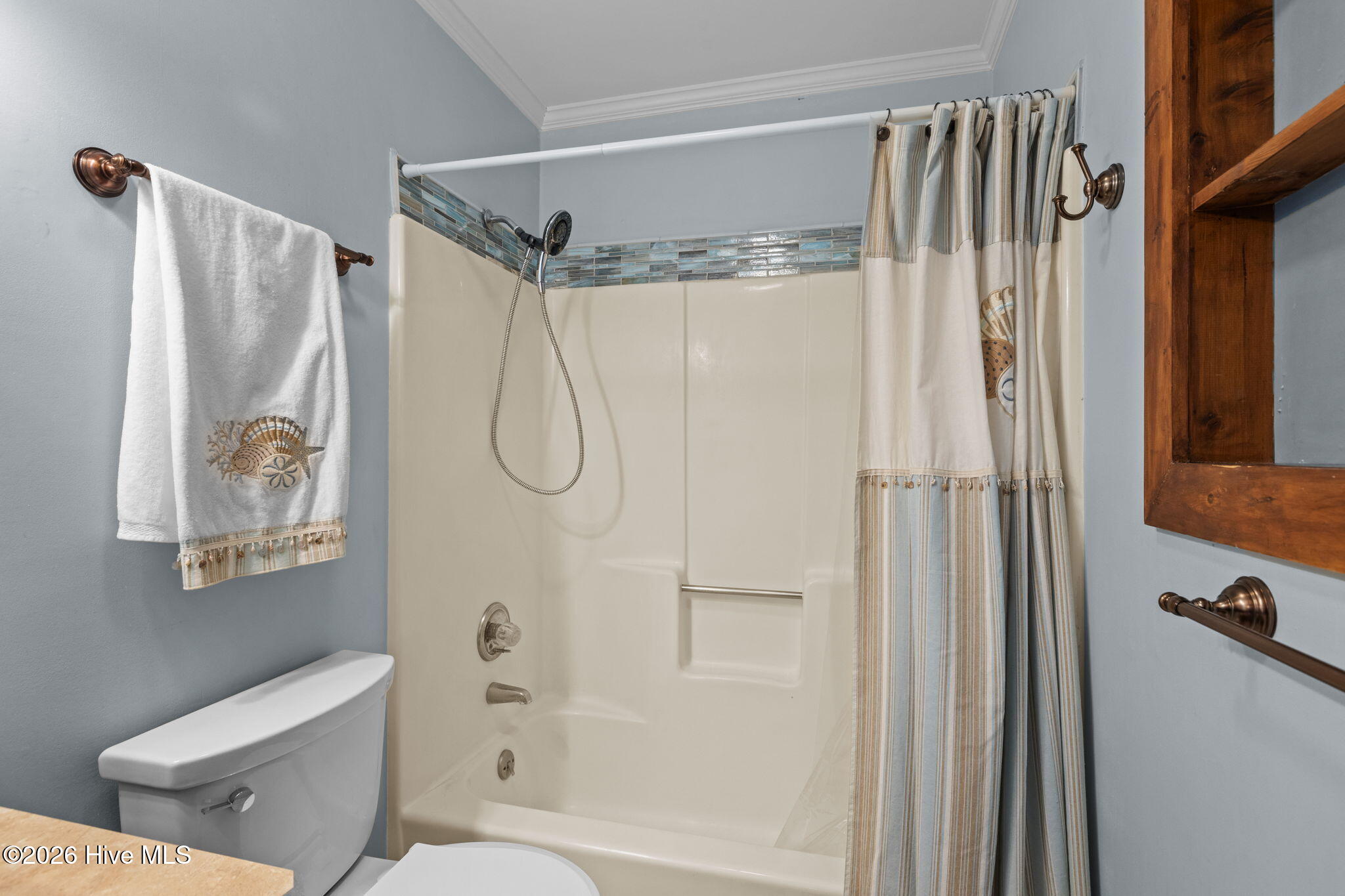 100554841 | Photo 28