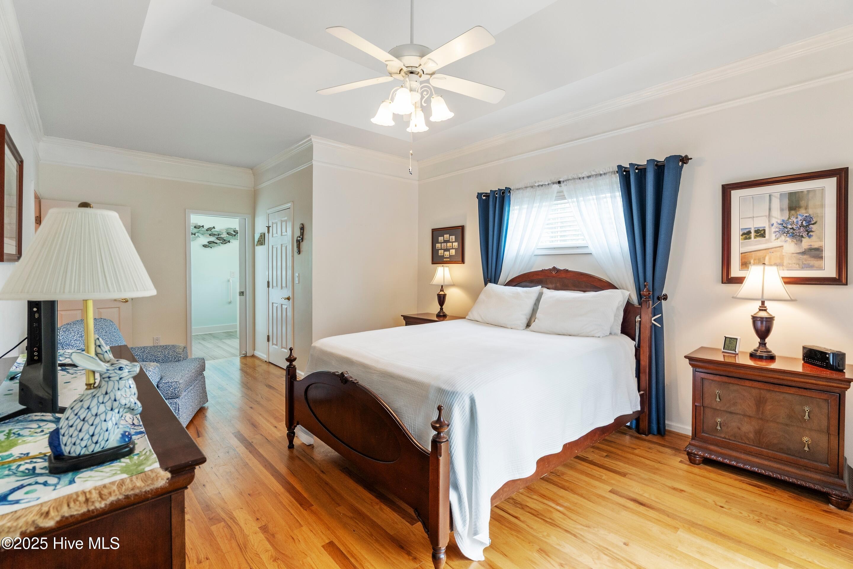 100530044 | Photo 29