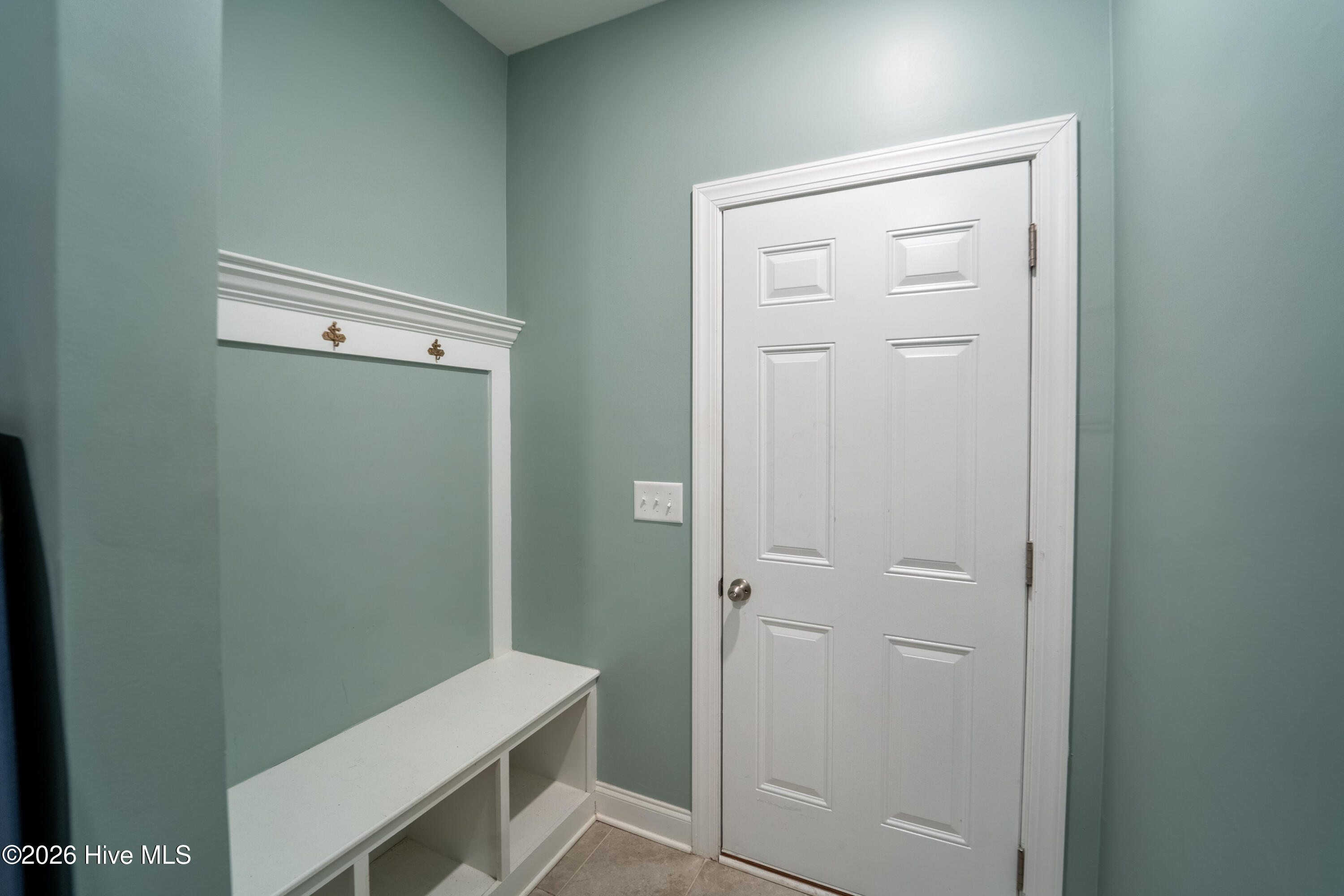 100553861 | Photo 29