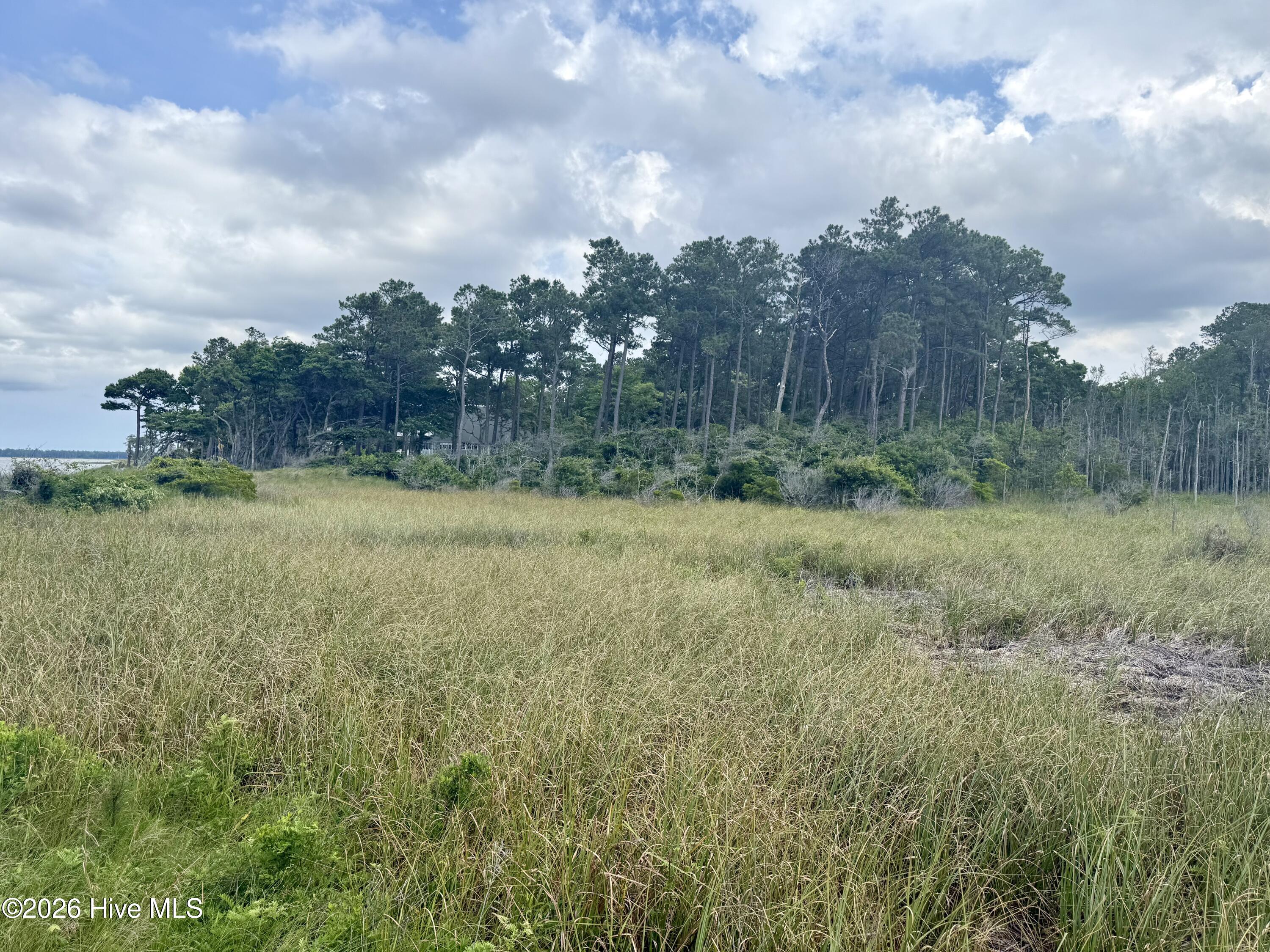 558 Sandy Point 
