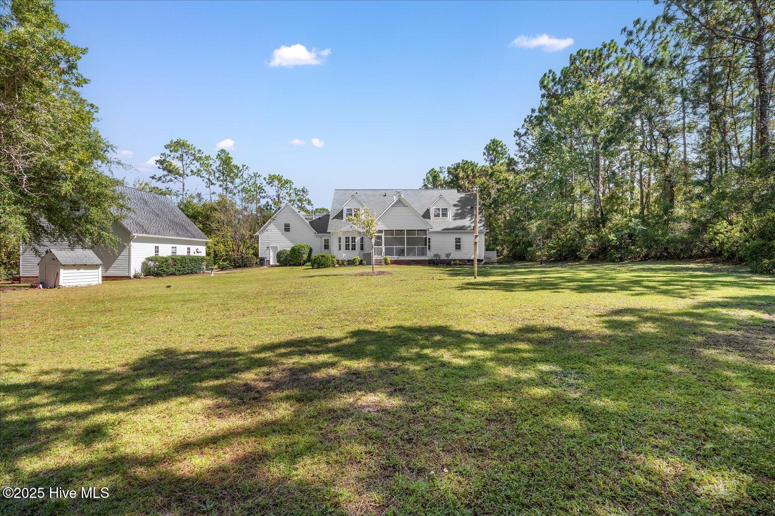 100535280 | Photo 47