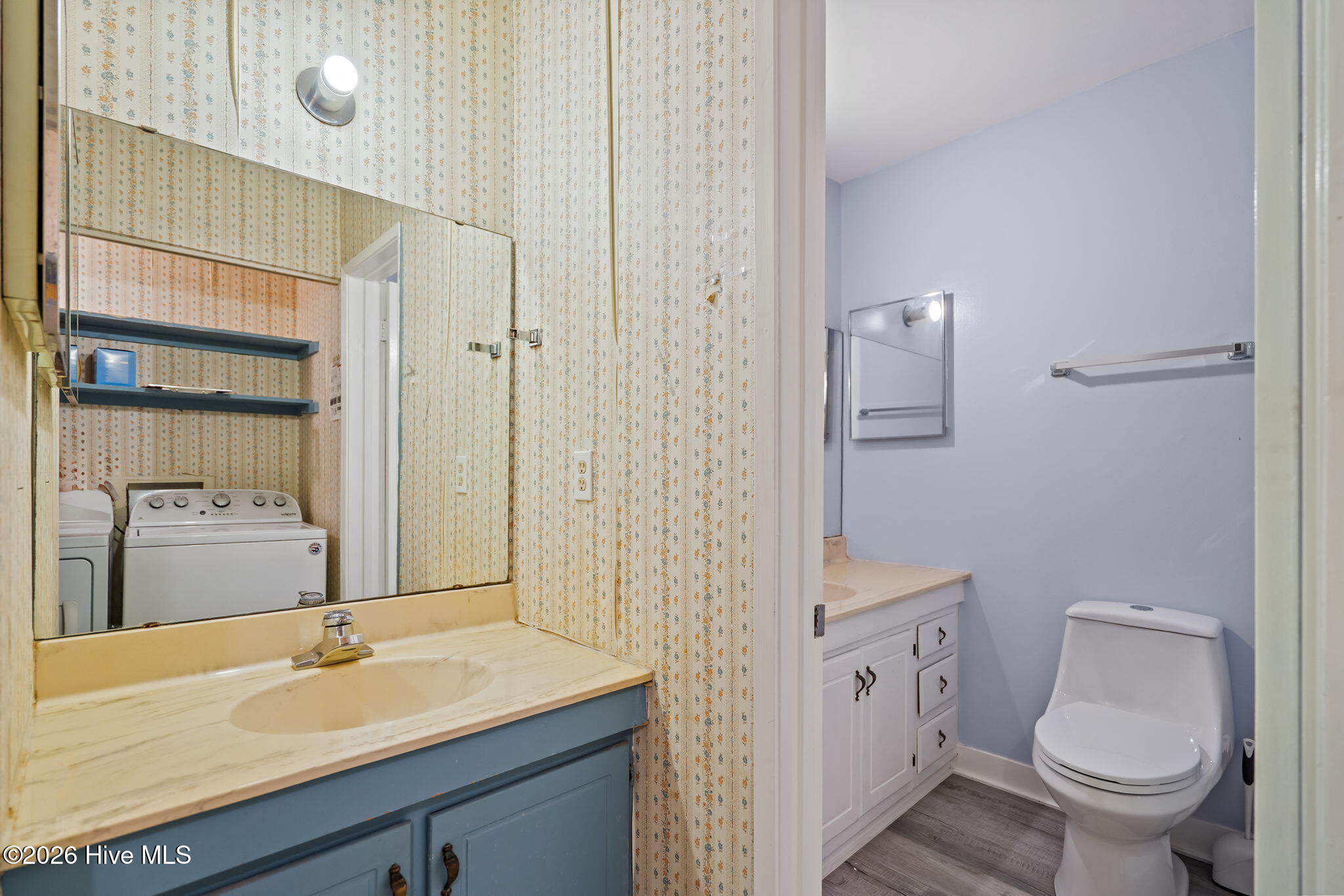 100562887 | Photo 21