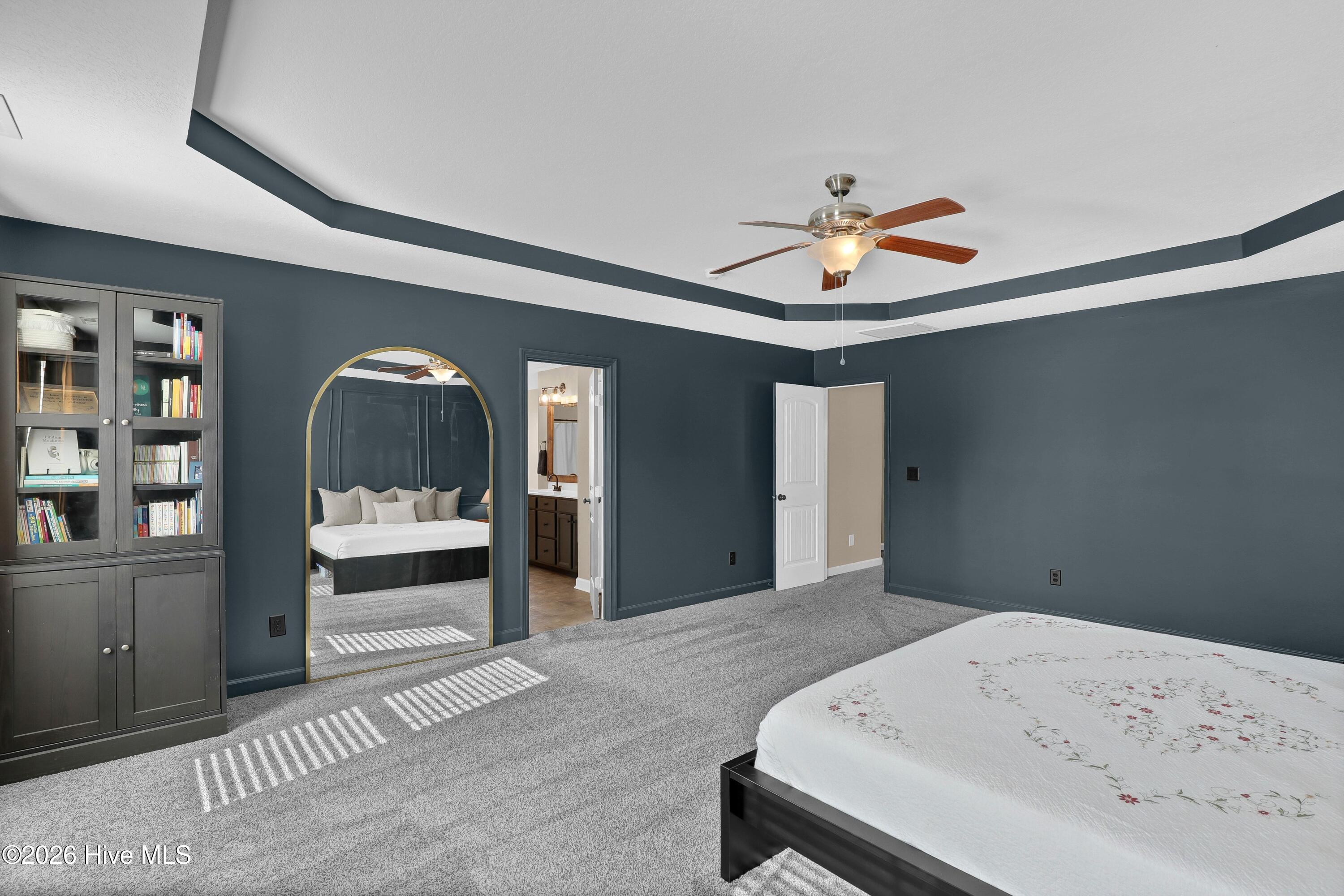 100553474 | Photo 26