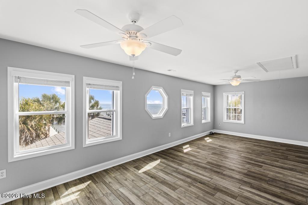 173 Salter Drive,Newport