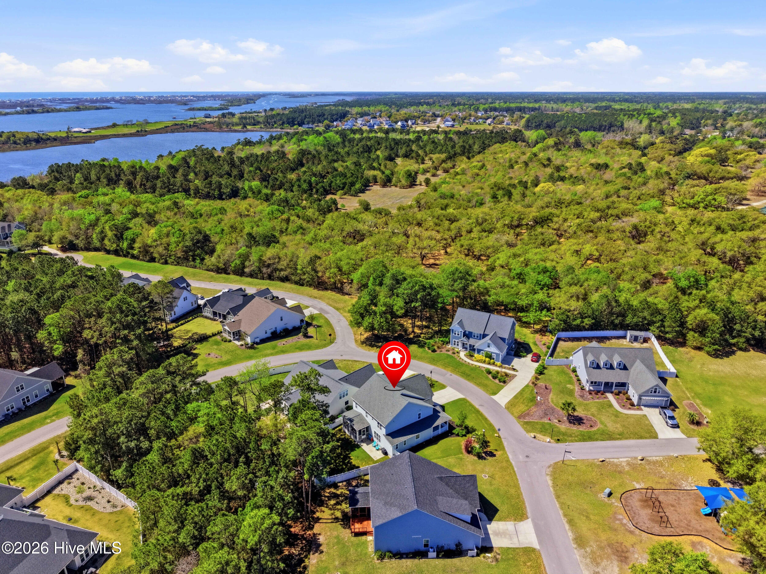 100565471 | Photo 73